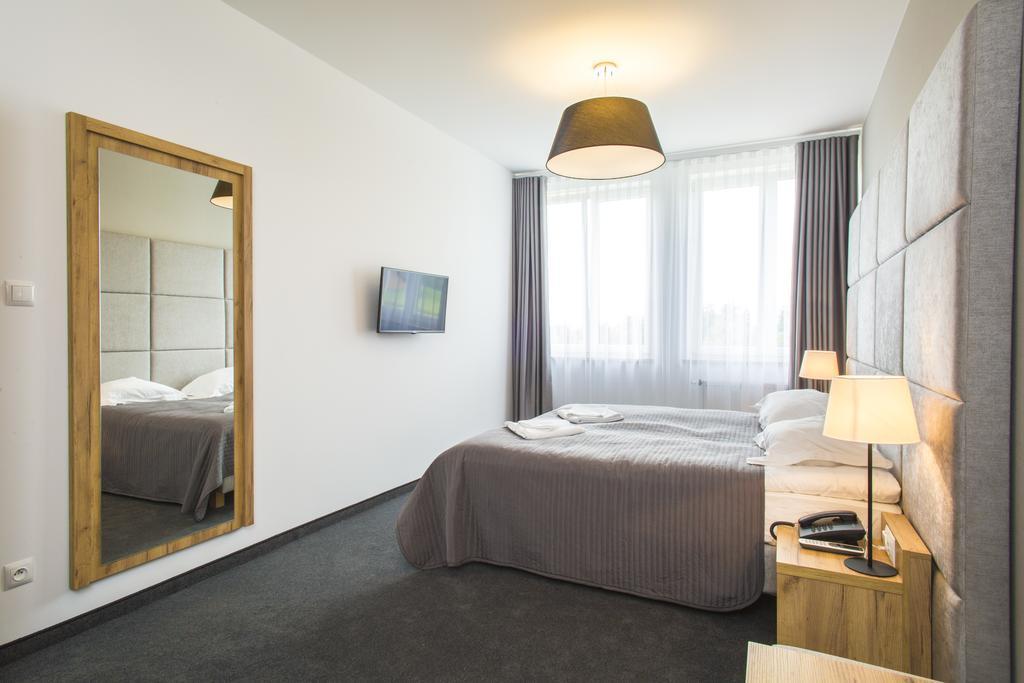 Hotel Nad Raba - ボフニャ エクステリア 写真